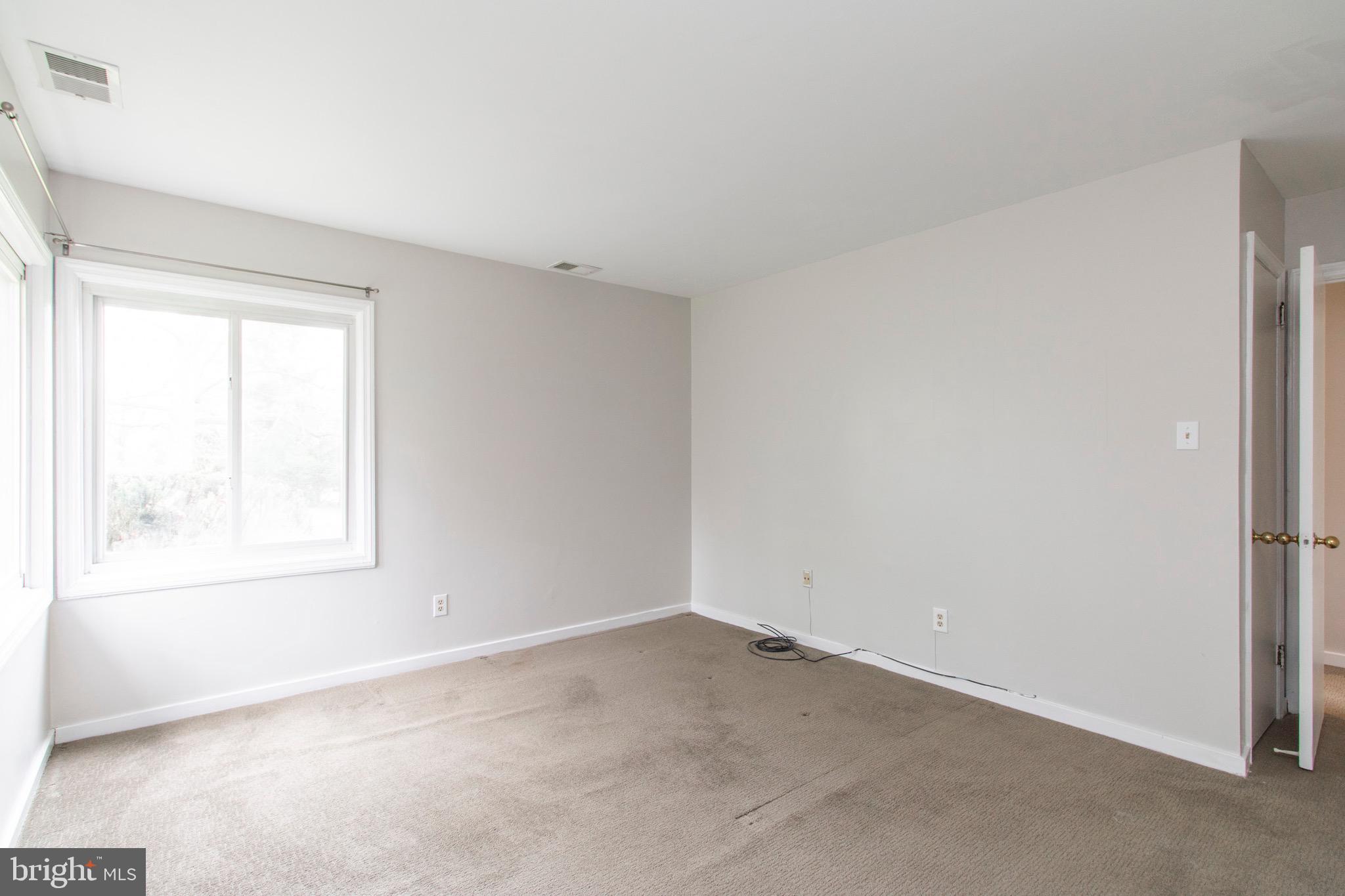 1108 Cromwell Road Glenside, PA 19038 - Photo 30 of 37