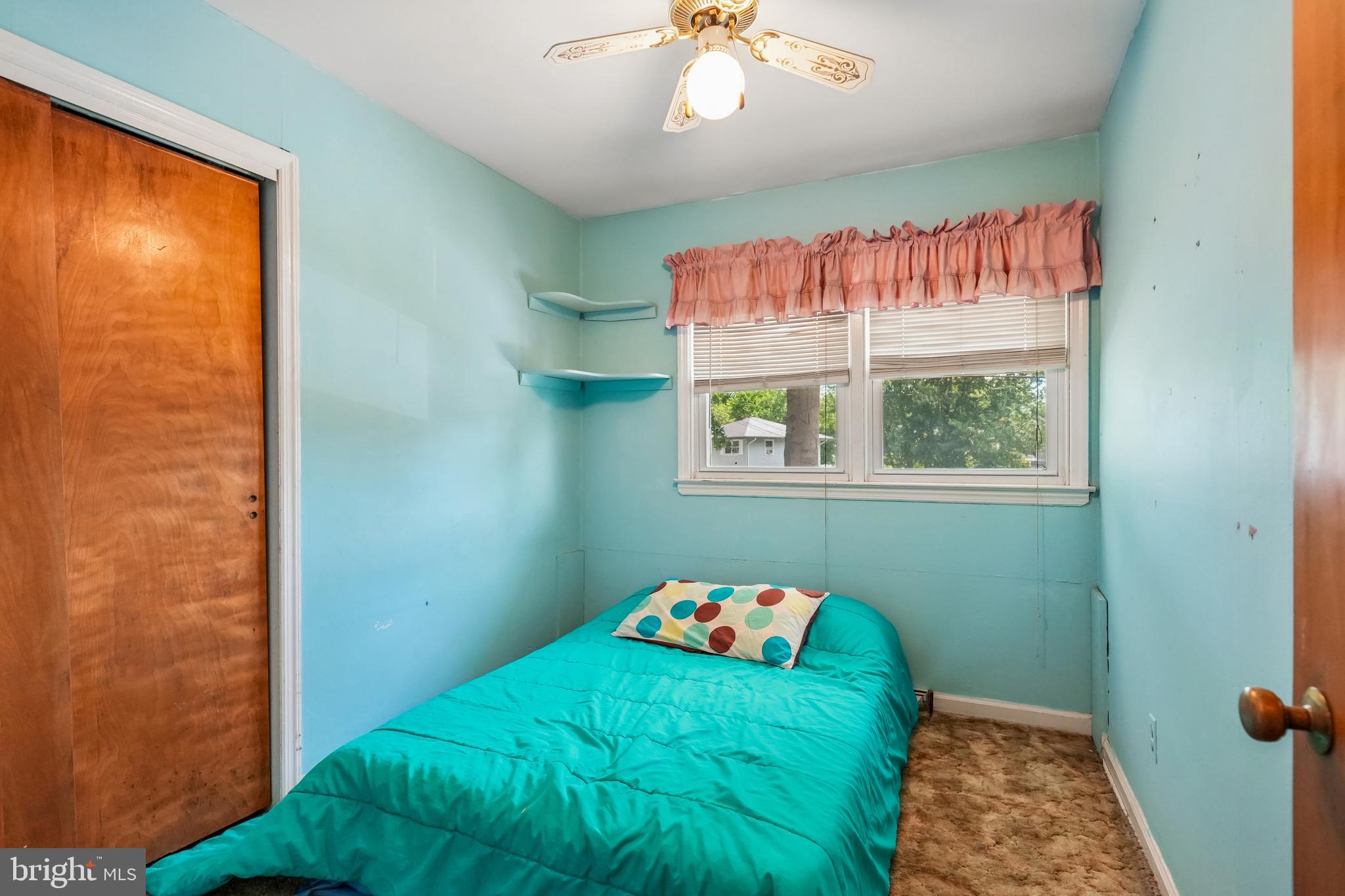 29 Trinity Place Barrington, NJ 08007 - Photo 13 of 26