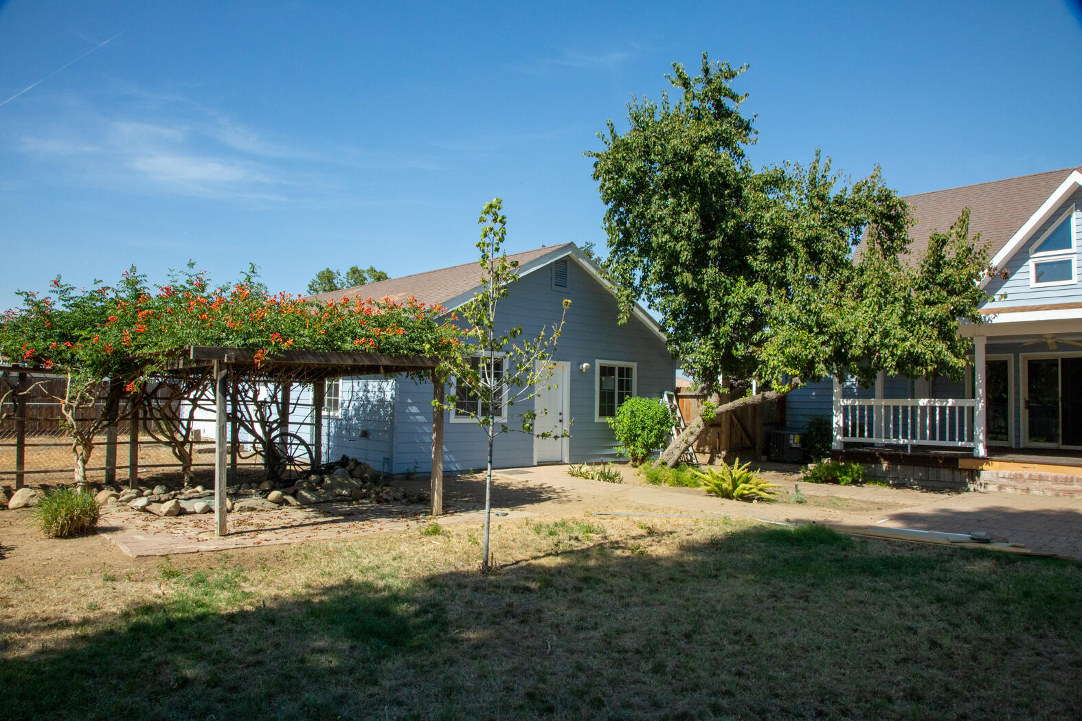 111 South Cornucopia Road Exeter, CA 93221 - Photo 7 of 51 BOP_6452