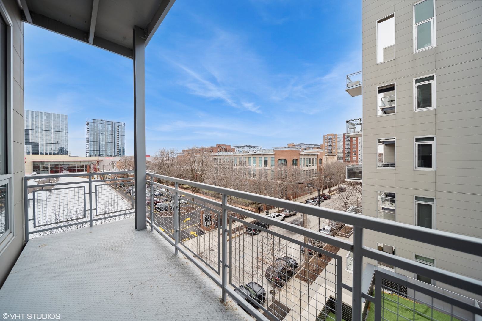 1100 West Adams Street, Unit 4S Chicago, IL 60607 - Photo 10 of 21 a view of balcony with furniture
