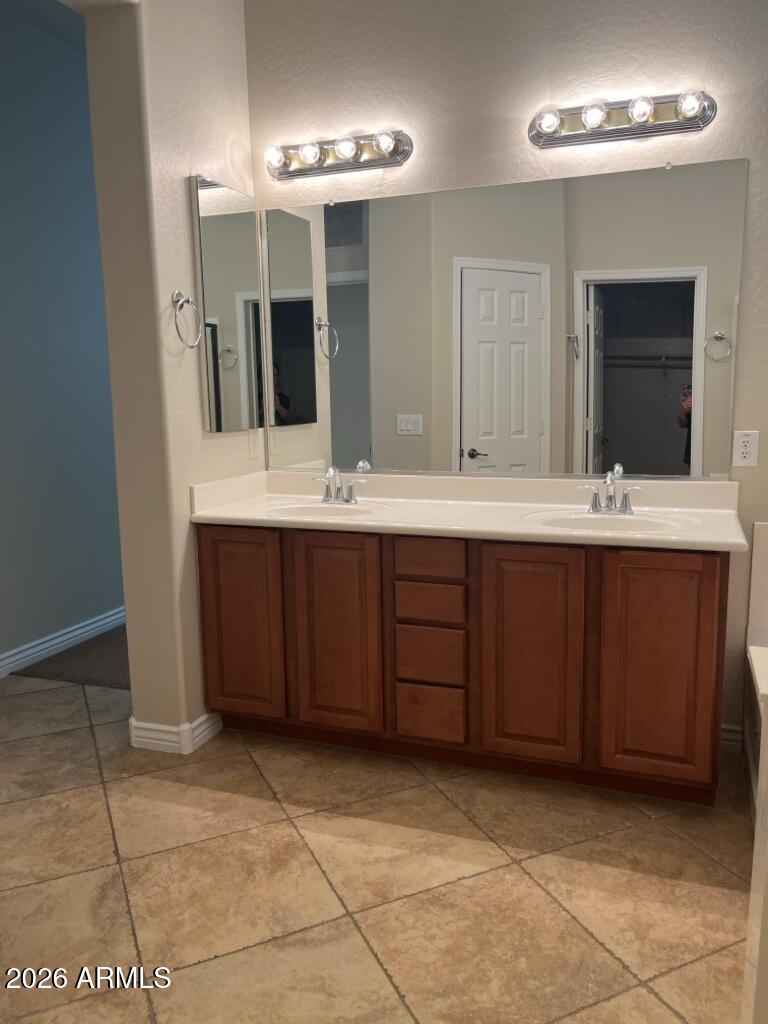 18068 West Rimrock Street Surprise, AZ 85388 - Photo 11 of 20 master bath