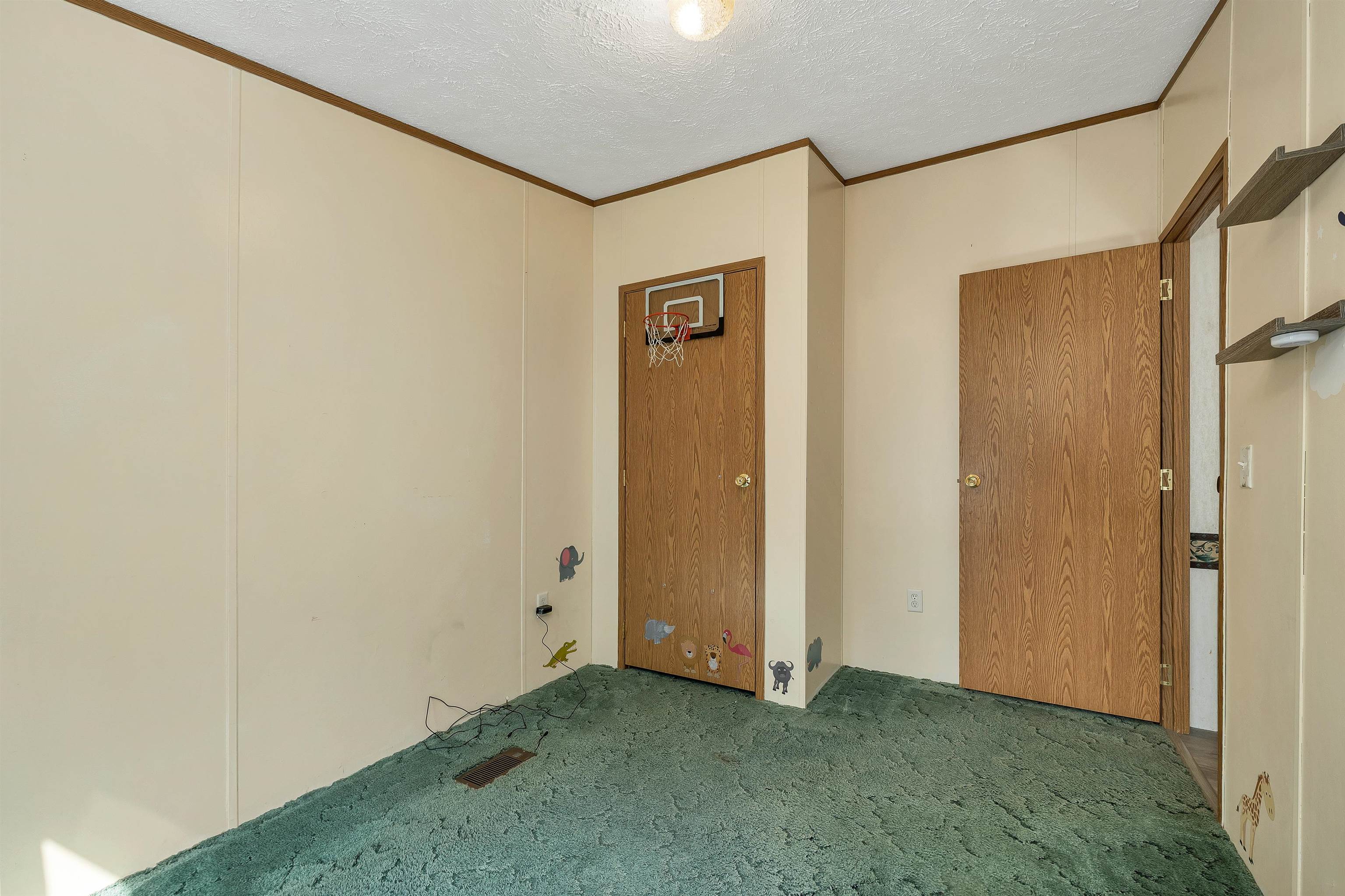 131 Upper Oxbow Road New Hampton, NH 03256 - Photo 20 of 32 Gallery Image 20