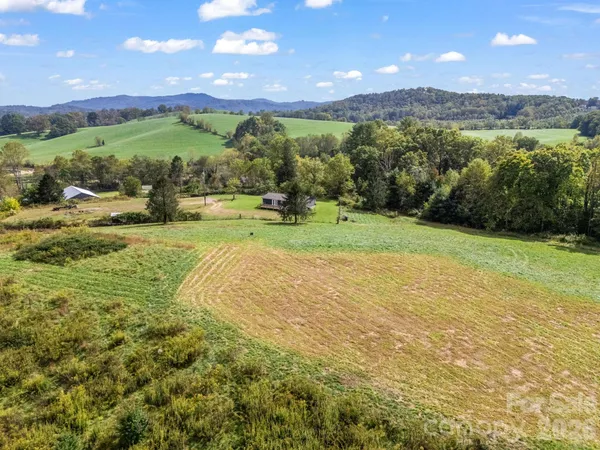 $2,100,000 | 128 Cook Lane, Mills River, NC 28759