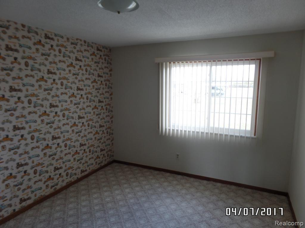 1900 River Road, Unit 6 St. Clair, MI 48079 - Photo 14 of 22 SAM_3497_1024x768.jpg
