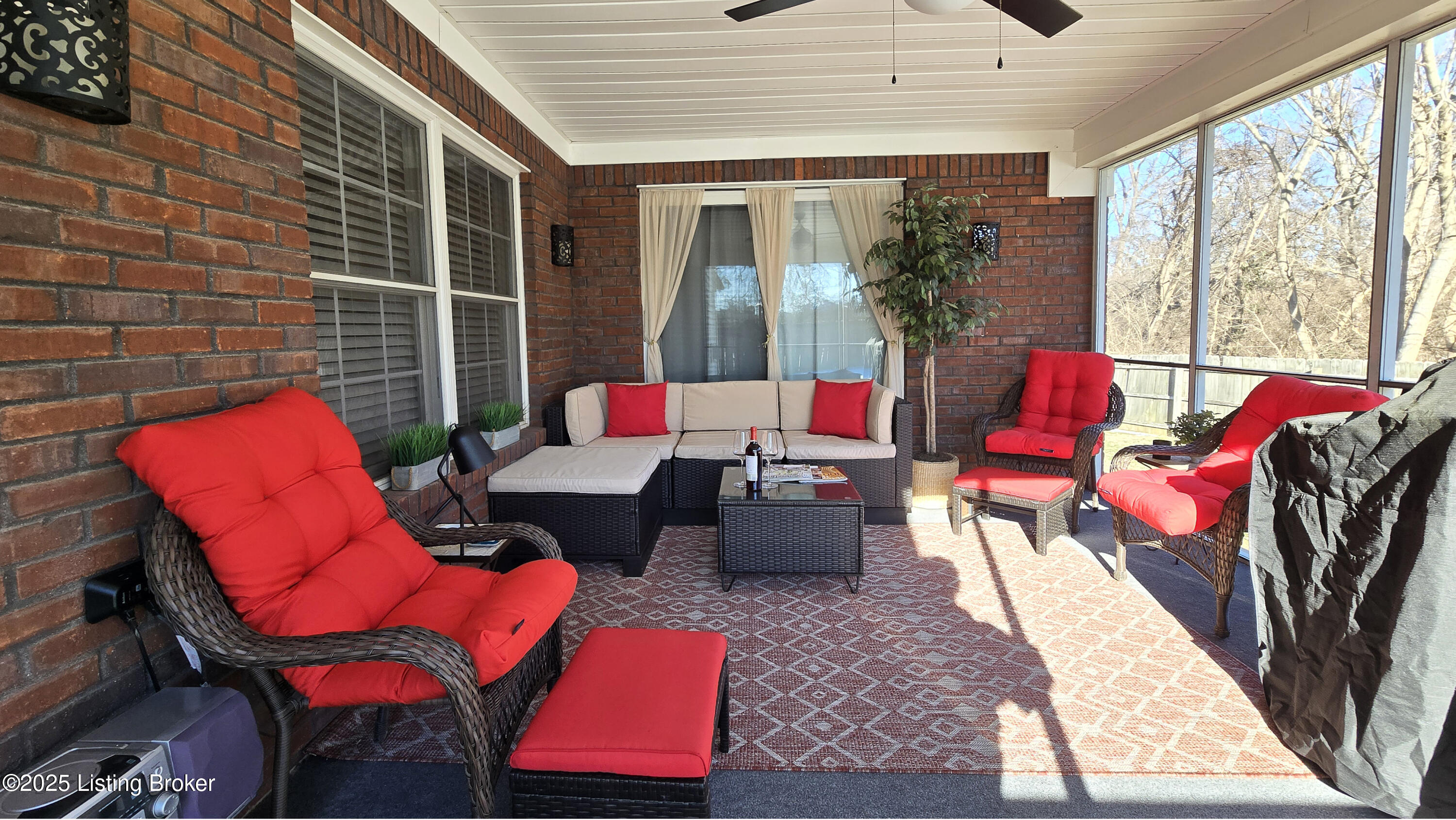 8019 Kellerman Road Louisville, KY 40219 - Photo 23 of 25 20250120_150158