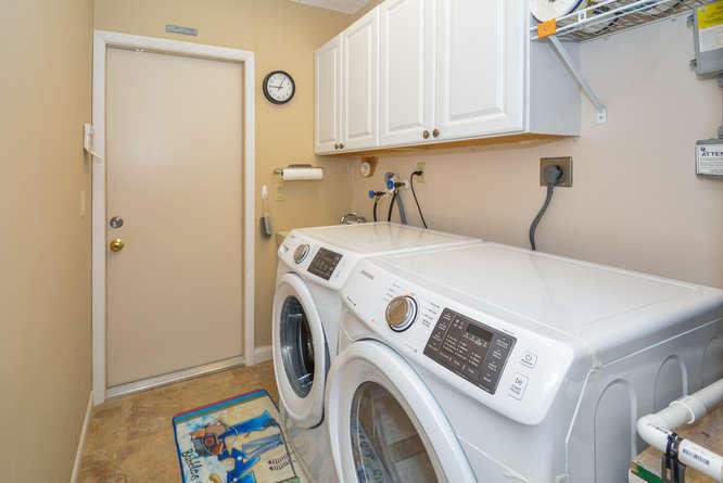 21375 Bridgeview Drive Boca Raton, FL 33428 - Photo 23 of 33 Inside Laundry Room