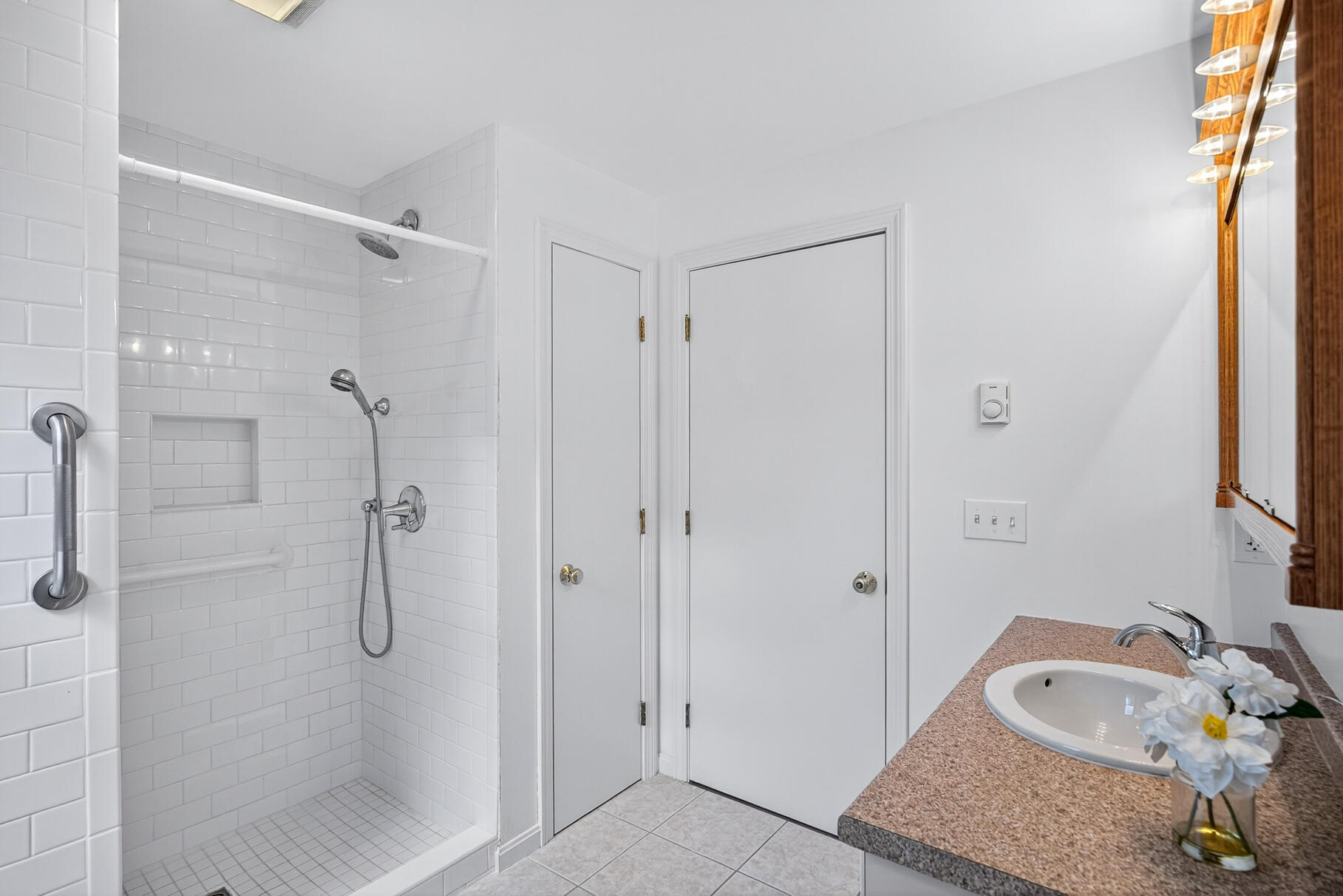 510 Hay Road Eastham, MA 02642 - Photo 13 of 34 a bathroom with a bath tub and shower
