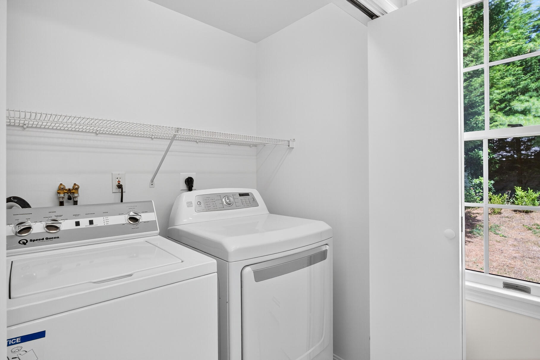 510 Hay Road Eastham, MA 02642 - Photo 17 of 34 a utility room with dryer and washer