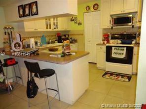 11783 Southwest 14th Street, Unit A Miami, FL 33184 - Photo 3 of 7