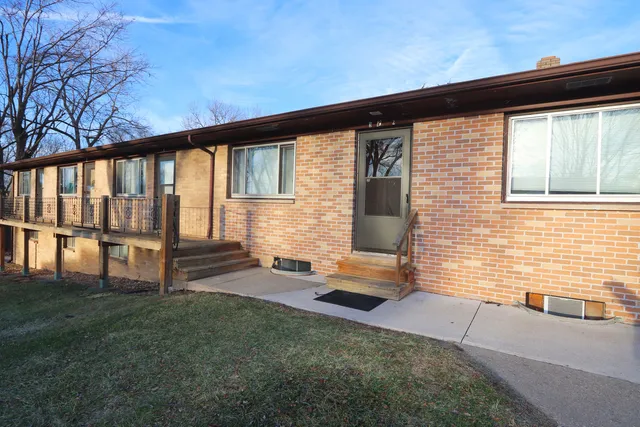 $700 | 322 Maple Drive, Unit 2B, Morris, IL 60450