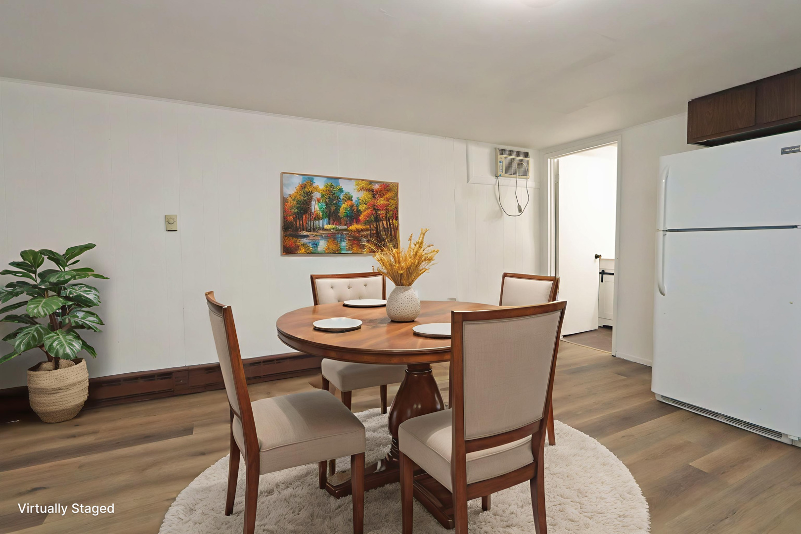 322 Maple Drive, Unit 2B Morris, IL 60450 - Photo 9 of 13 a view of a dining room with furniture and wooden floor