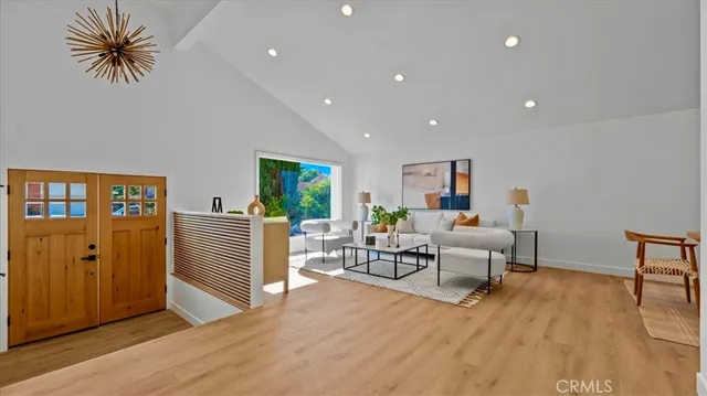 $1,580,000 | 131 South Francisco Street, Anaheim Hills, CA 92807