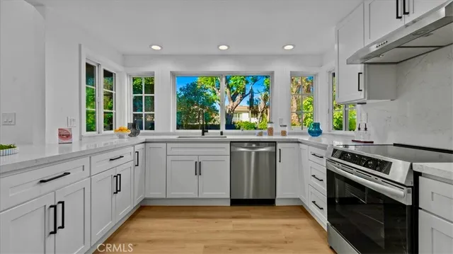 $1,580,000 | 131 South Francisco Street, Anaheim Hills, CA 92807