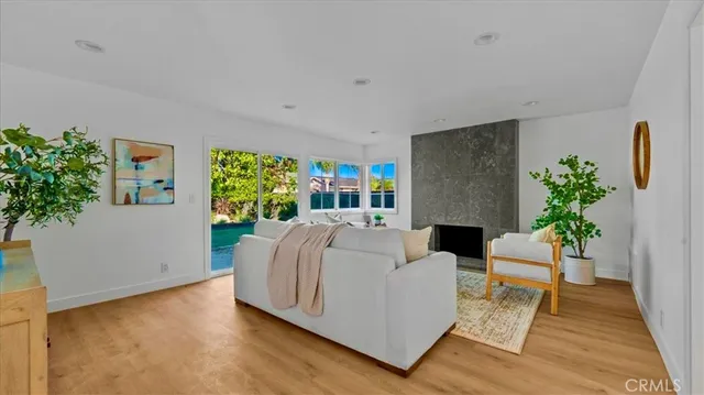 $1,580,000 | 131 South Francisco Street, Anaheim Hills, CA 92807