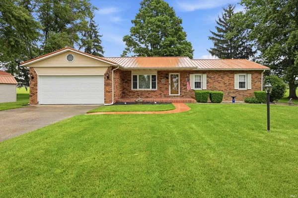 $234,900 | 3599 East 26th Highway, Portland, IN 47371