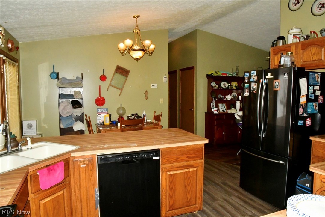 2469 Restless Road Zanesville, OH 43701 - Photo 9 of 23 Gallery Image 9