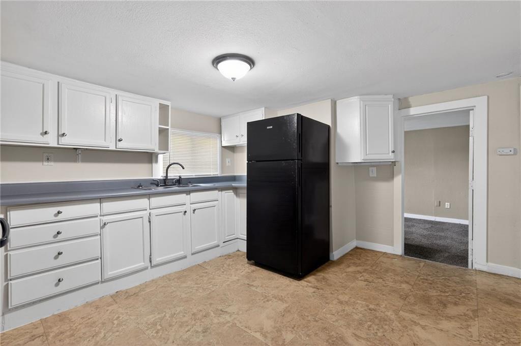 8318 Pershing Road Raytown, MO 64138 - Photo 21 of 30