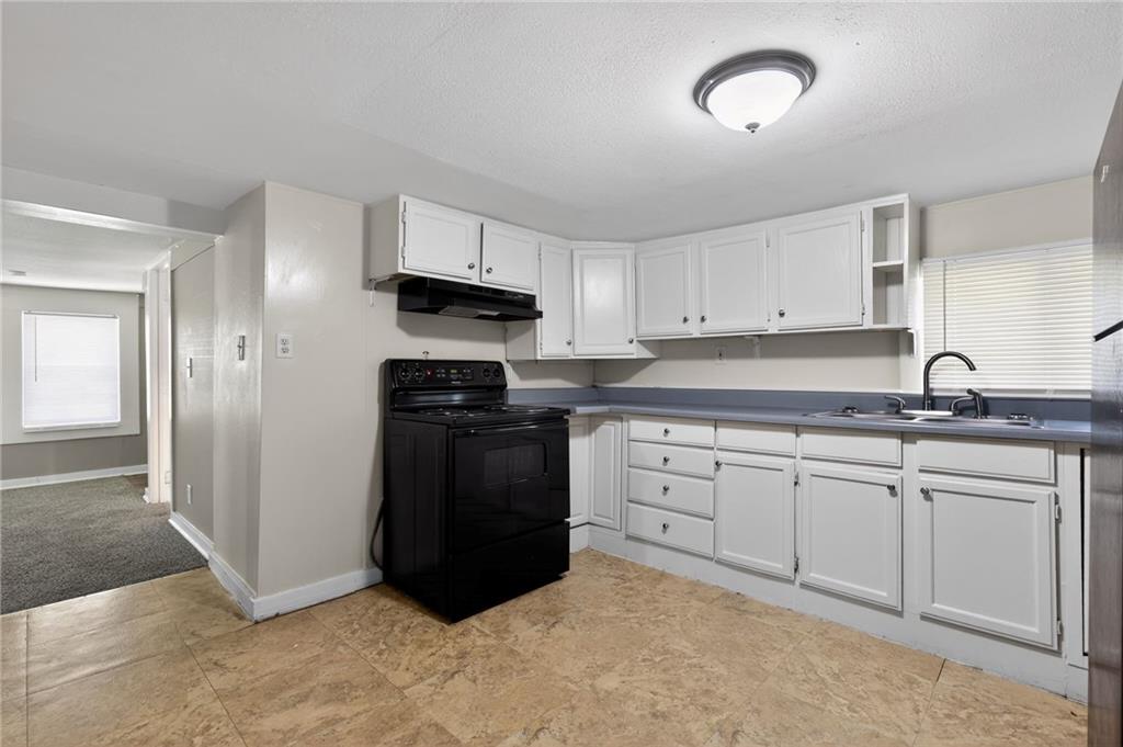 8318 Pershing Road Raytown, MO 64138 - Photo 23 of 30