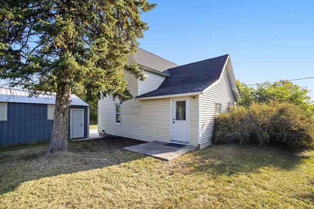 $250,000 | 203 Martindale Street Northwest, Sparta, MI 49345