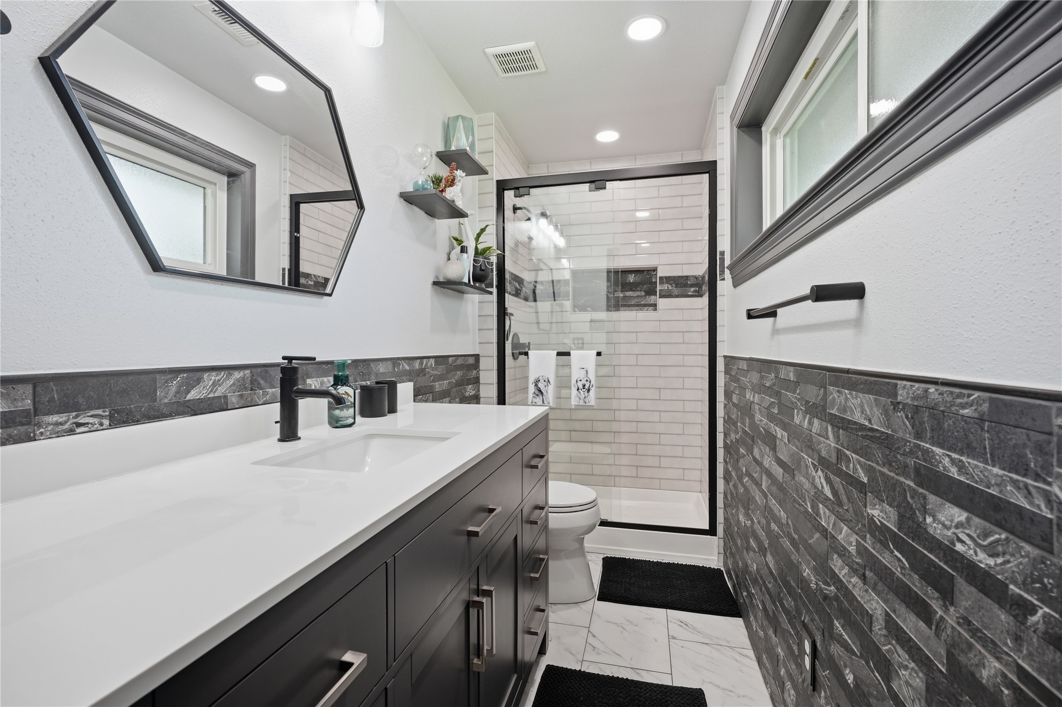 1400 Gardenia Circle Rosenberg, TX 77471 - Photo 28 of 34 MASTER SUITE RETREAT