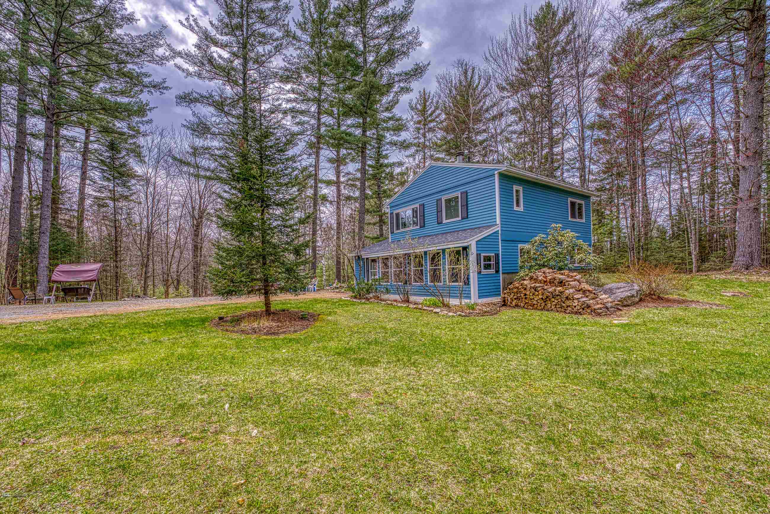124 Magowan Hill Road Franconia, NH 03580 - Photo 3 of 32