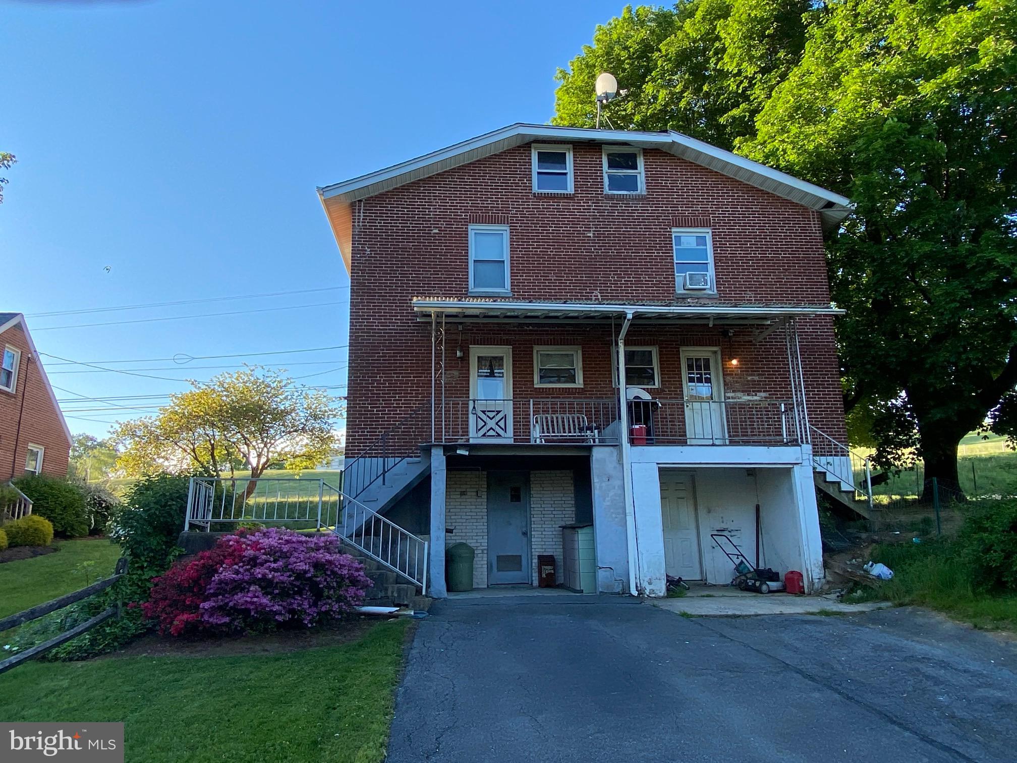 1139 New Holland Road Reading, PA 19607 - Photo 3 of 5