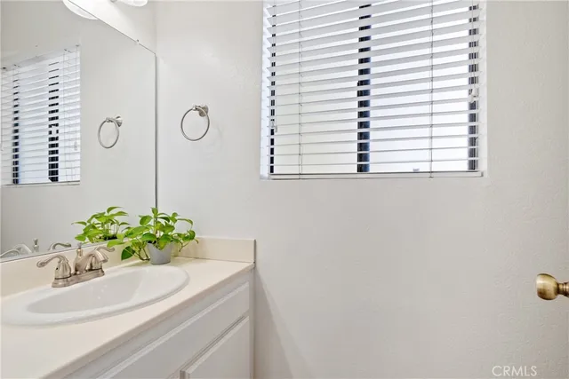 $750,000 | 1054 Seco Street, Unit 205, Pasadena, CA 91103