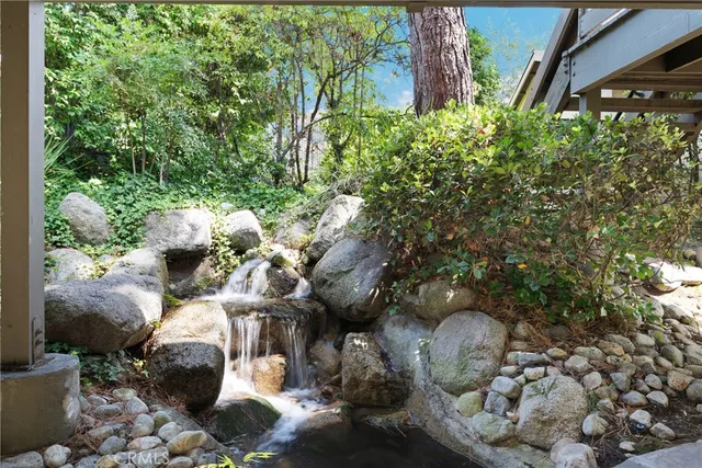 $750,000 | 1054 Seco Street, Unit 205, Pasadena, CA 91103