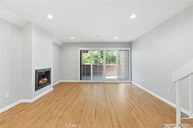 $750,000 | 1054 Seco Street, Unit 205, Pasadena, CA 91103