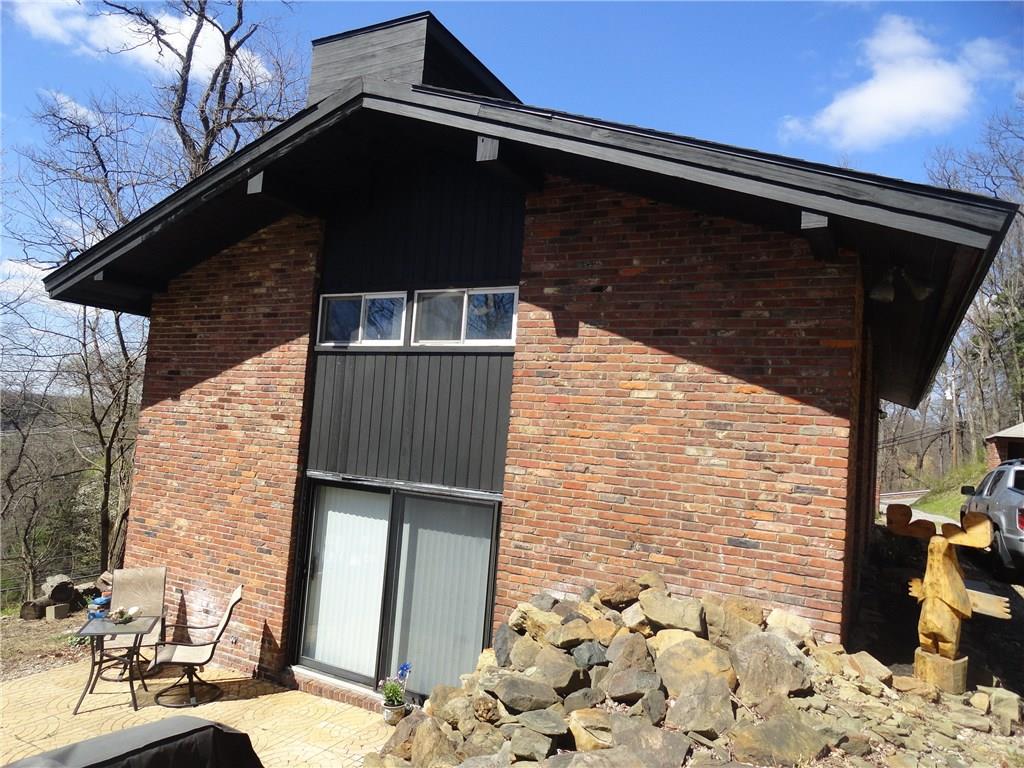 734 Field Club Road Pittsburgh, PA 15238 - Photo 2 of 25 ARCHITECTURALLY AND ARTISTICALLY INTERESTING THREE BEDROOM MULTI LEVEL.