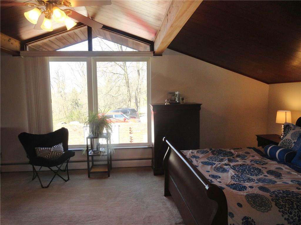 734 Field Club Road Pittsburgh, PA 15238 - Photo 17 of 25 MASTER BEDROOM.