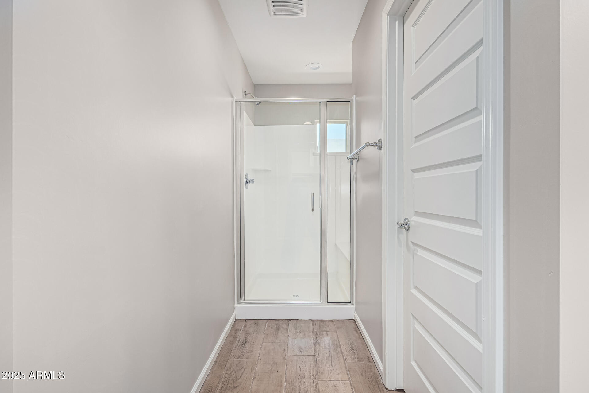 733 East Commonwealth Avenue, Unit 36 Chandler, AZ 85225 - Photo 17 of 30 a view of a hallway