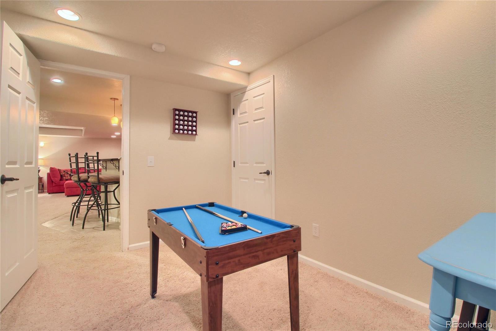 8952 Tuscany Lane Highlands Ranch, CO 80130 - Photo 25 of 32 a view of a room with furniture