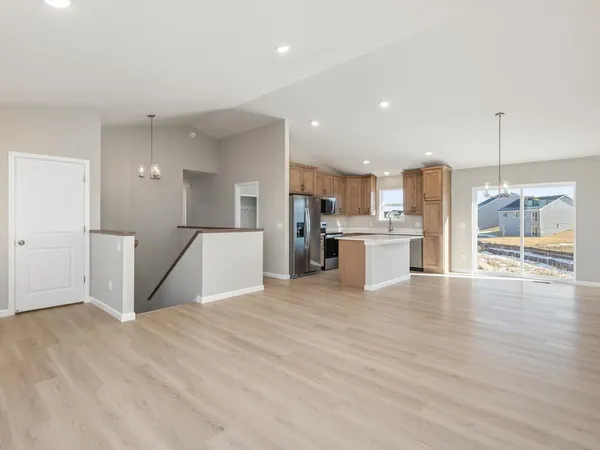 $429,900 | 418 Prairie View Drive, Cologne, MN 55322