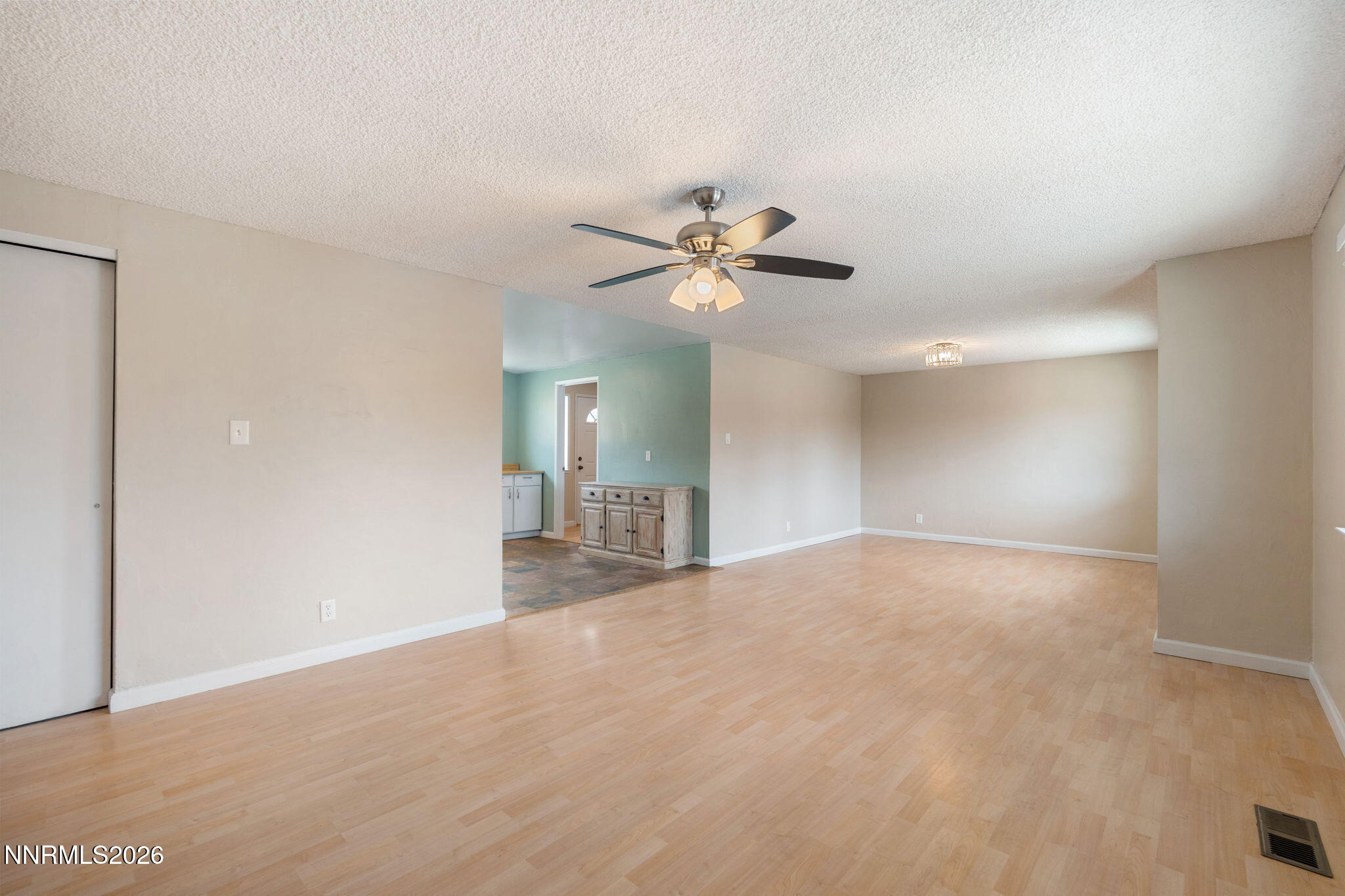 9100 Reservoir Street Reno, NV 89506 - Photo 14 of 38 14-web-or-mls-DSC08063