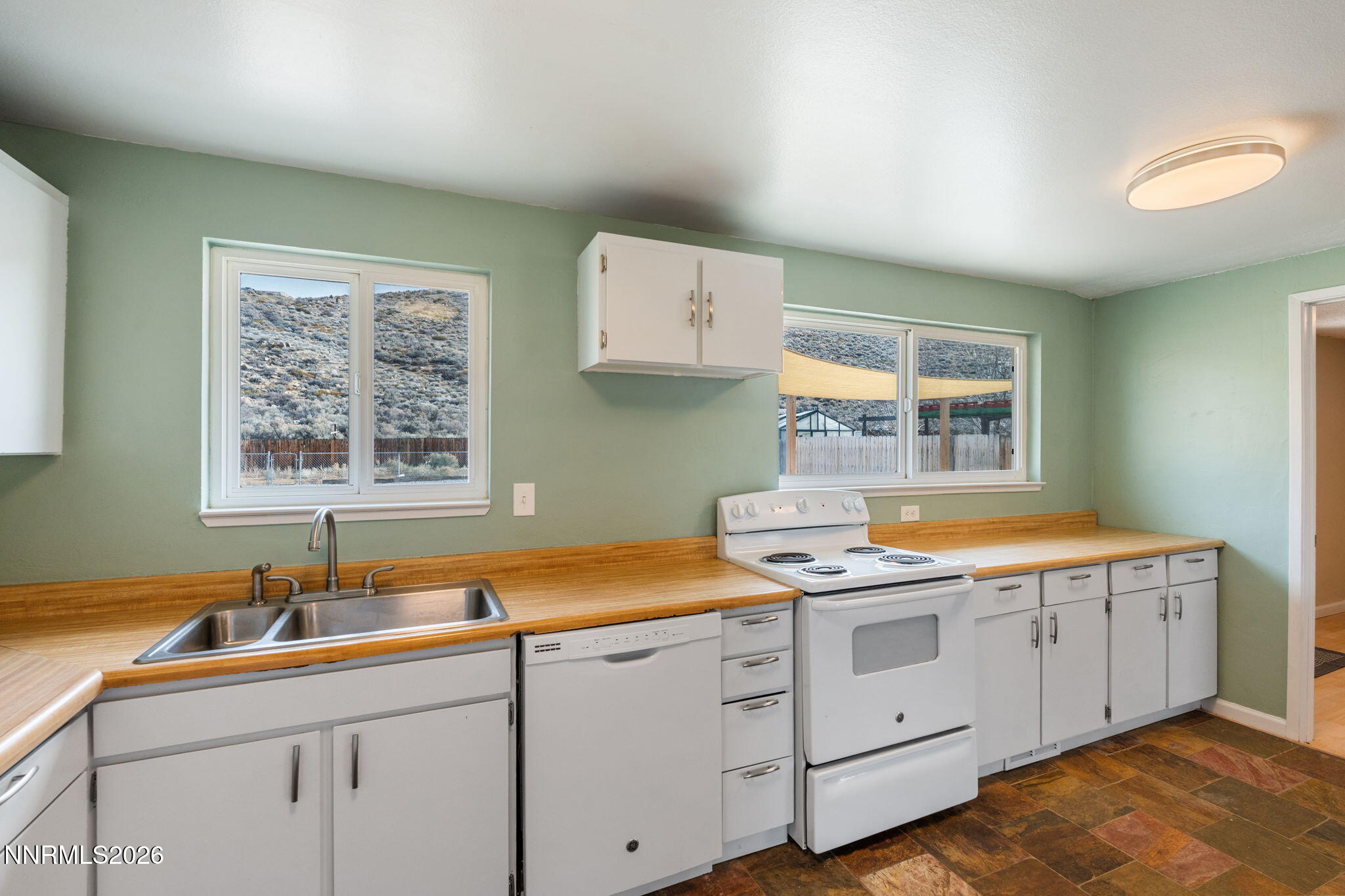 9100 Reservoir Street Reno, NV 89506 - Photo 22 of 38 22-web-or-mls-DSC08123