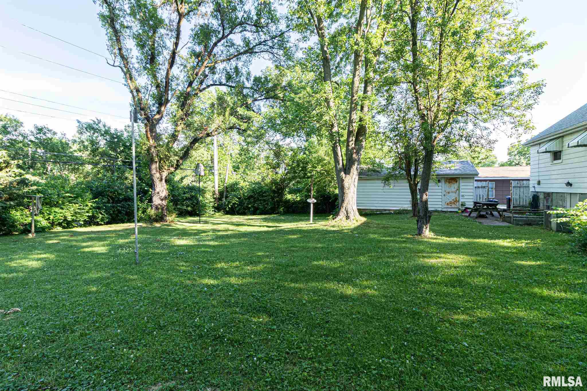 204 Mary Street Washington, IL 61571 - Photo 25 of 27 Gallery Image 25