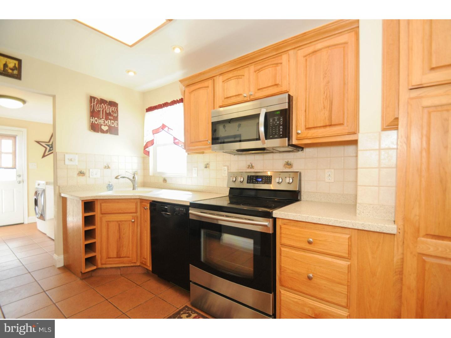 16 Palomar Road Sewell, NJ 08080 - Photo 12 of 25