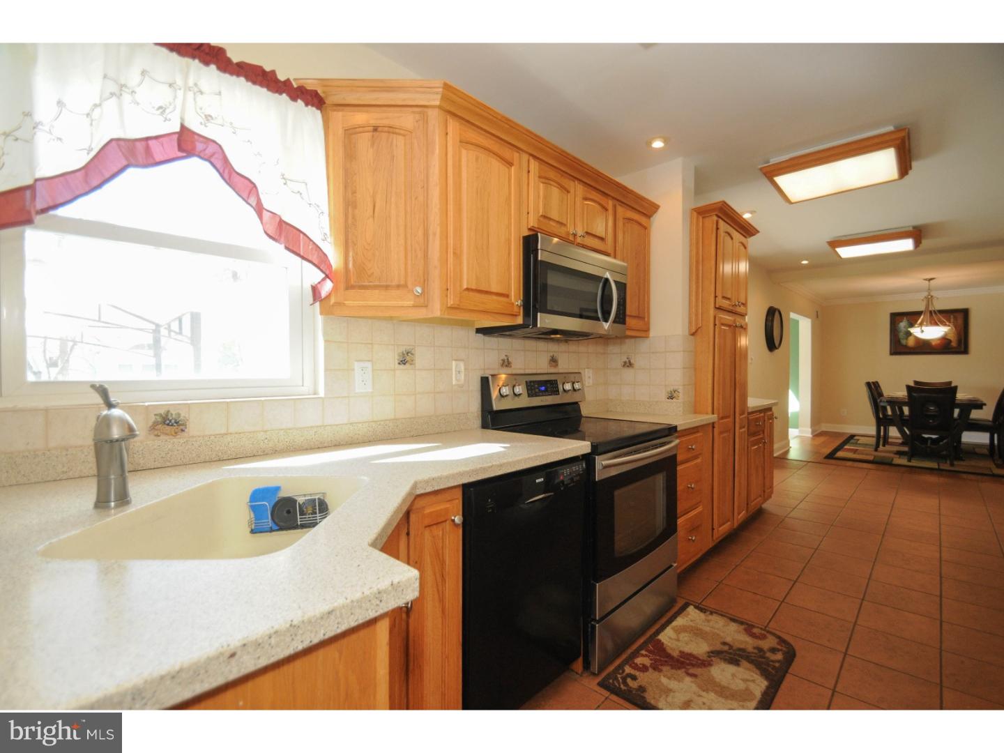 16 Palomar Road Sewell, NJ 08080 - Photo 13 of 25