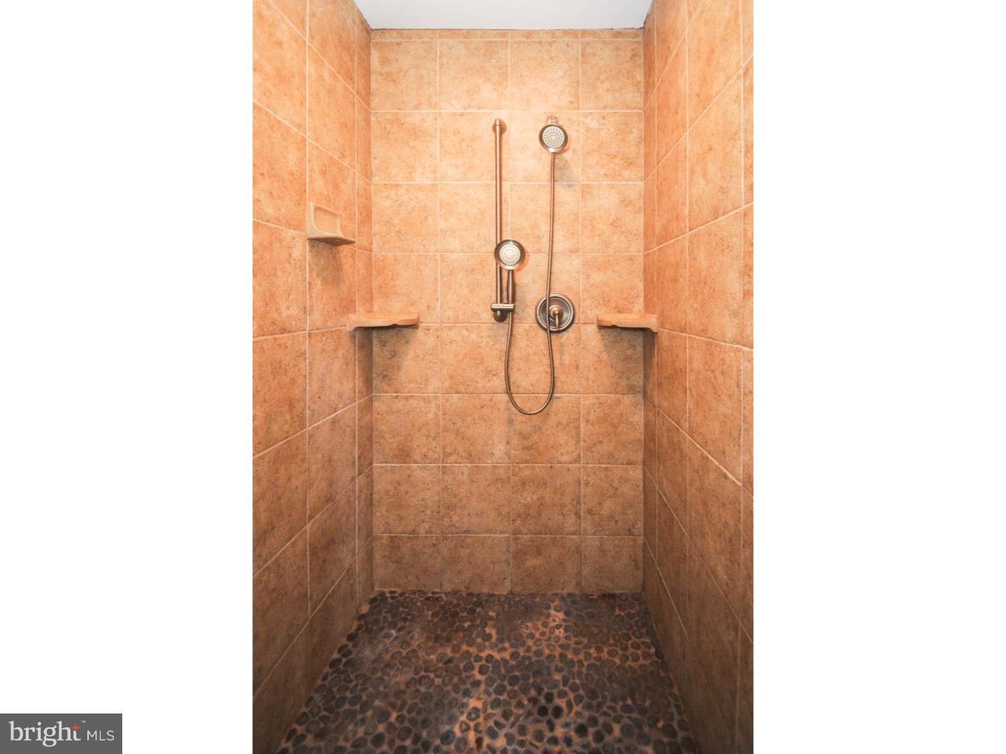 16 Palomar Road Sewell, NJ 08080 - Photo 17 of 25