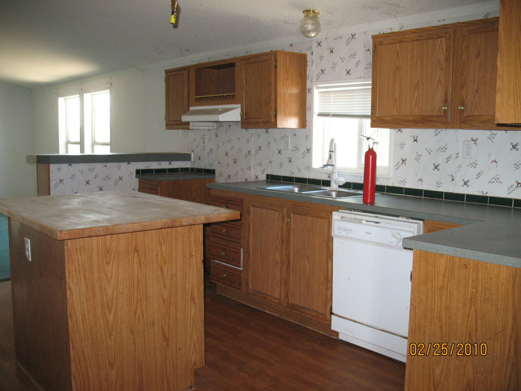 2588 North Porter Road Maricopa, AZ 85139 - Photo 3 of 10 3