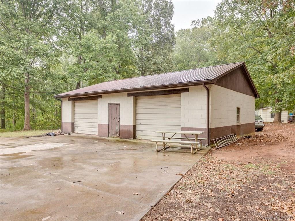 2611 Greenleaf Road Clover, SC 29710 - Photo 22 of 24