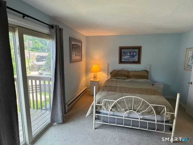 $2,495 | 7 Clearwater Lane, Unit 7, East Hampton, CT 06424