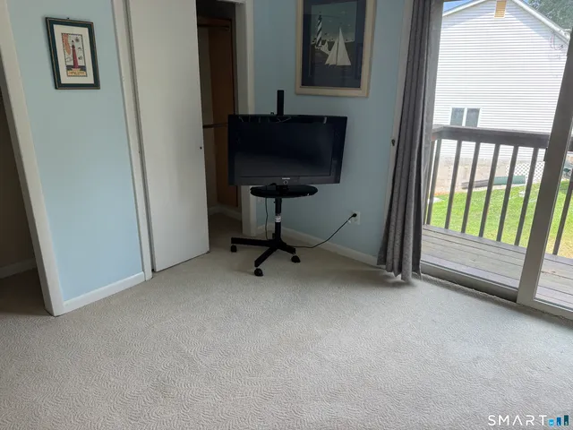 $2,495 | 7 Clearwater Lane, Unit 7, East Hampton, CT 06424