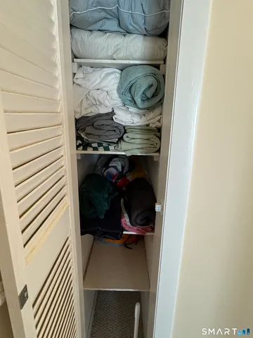 $2,495 | 7 Clearwater Lane, Unit 7, East Hampton, CT 06424