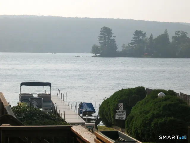 $2,495 | 7 Clearwater Lane, Unit 7, East Hampton, CT 06424