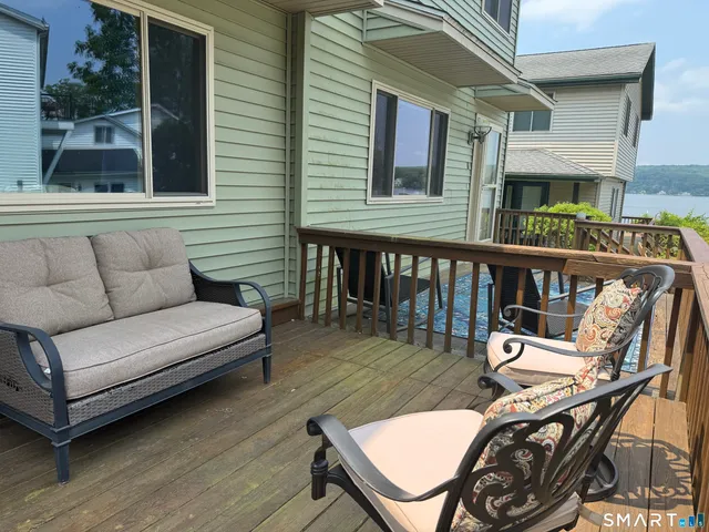 $2,495 | 7 Clearwater Lane, Unit 7, East Hampton, CT 06424