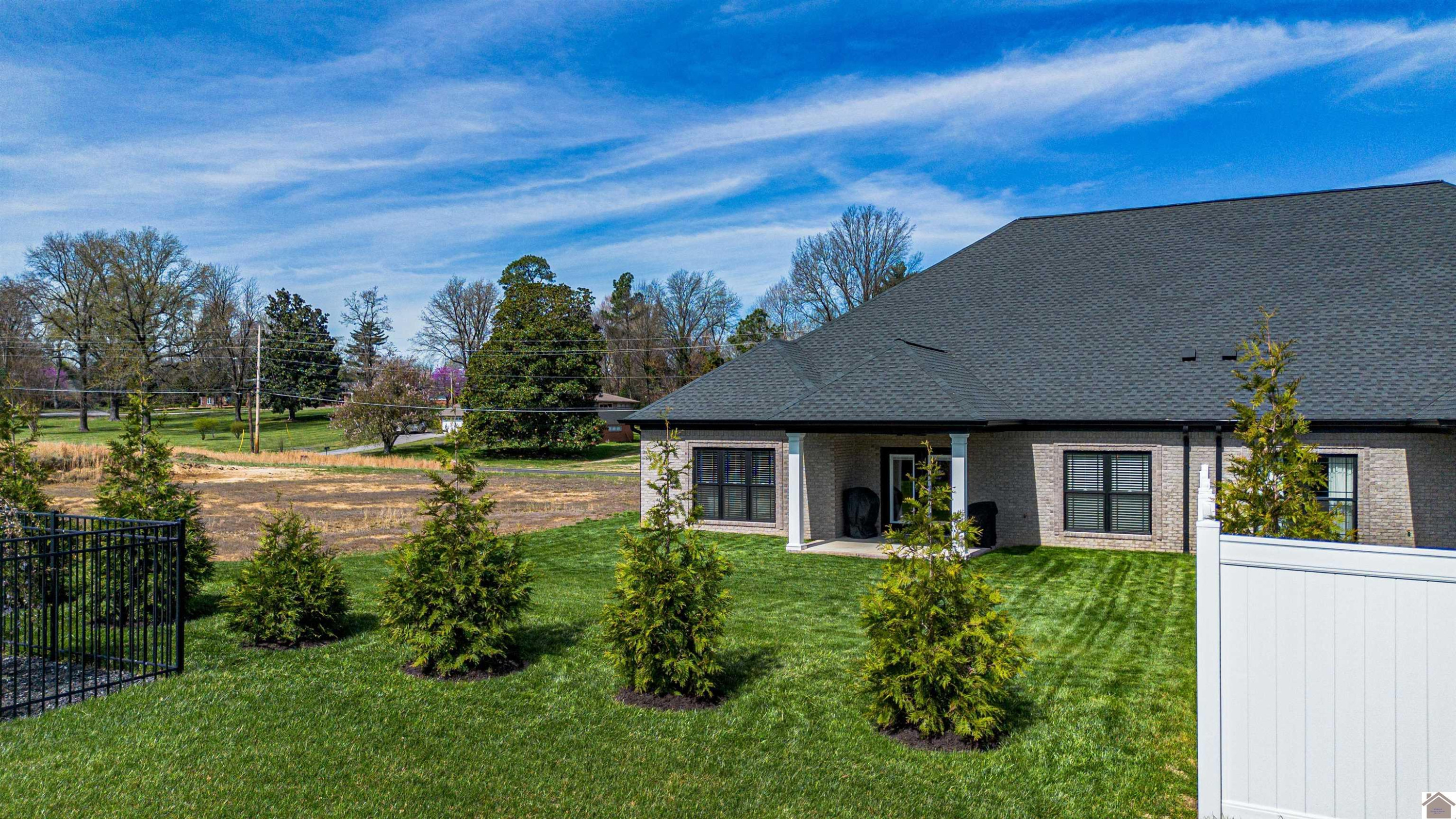 3914 Pines Road Paducah, KY 42001 - Photo 37 of 38 Photo 37
