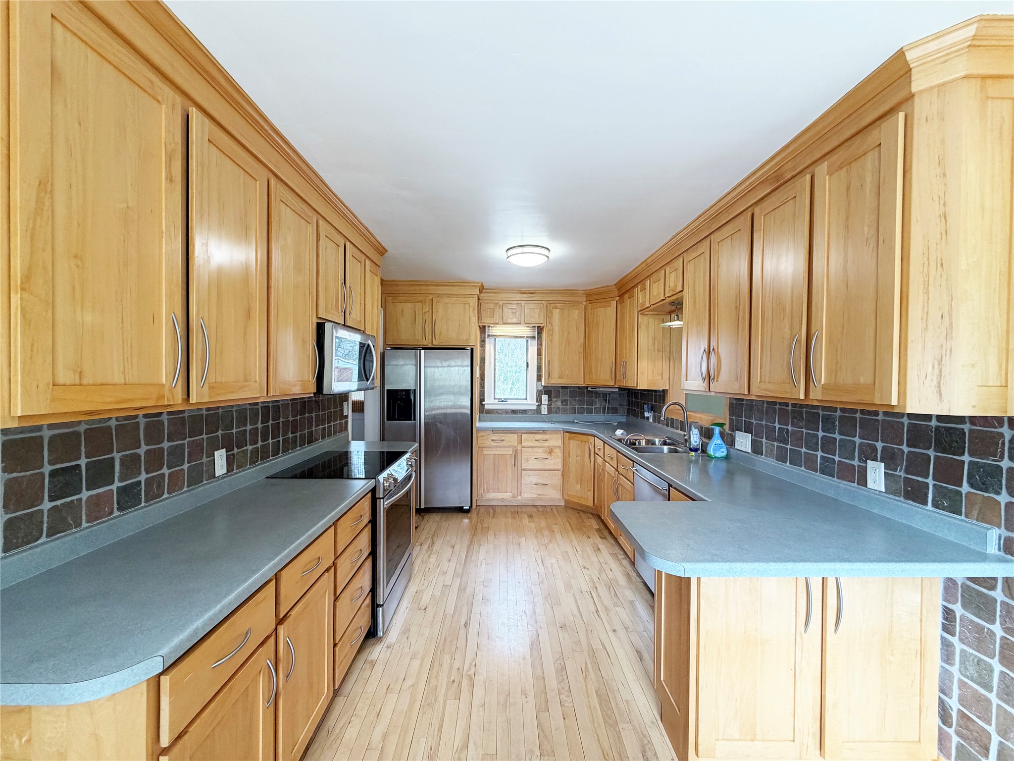 1104 West Allen Street Rice Lake, WI 54868 - Photo 5 of 31