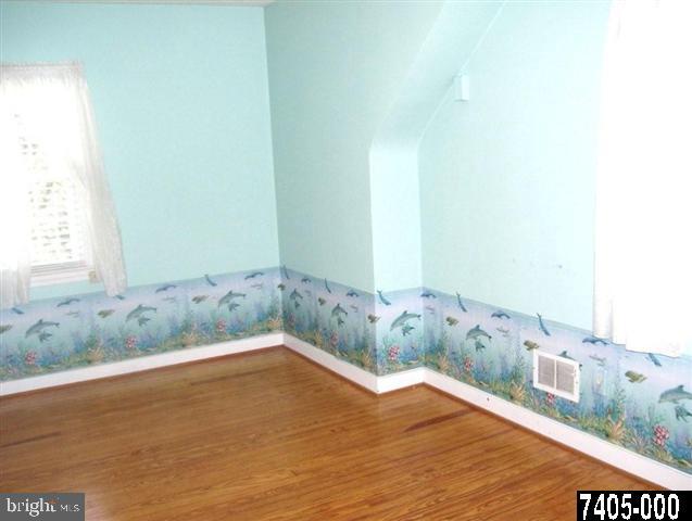 323 Pinehurst Road York, PA 17402 - Photo 11 of 16 Gallery Image 11